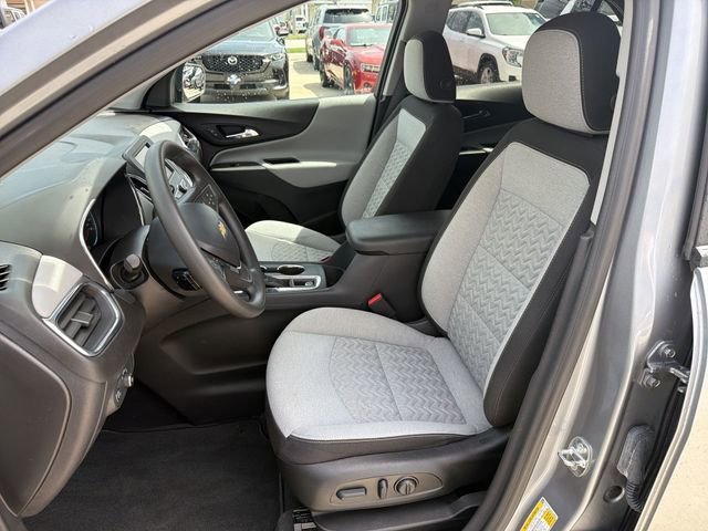 Used 2024 Chevrolet Equinox LS w/ LS Convenience Package FWD image 13