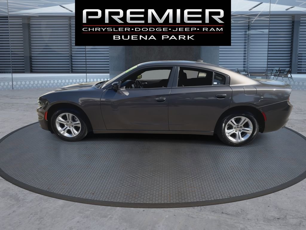 Used 2023 Dodge Charger SXT RWD image 5