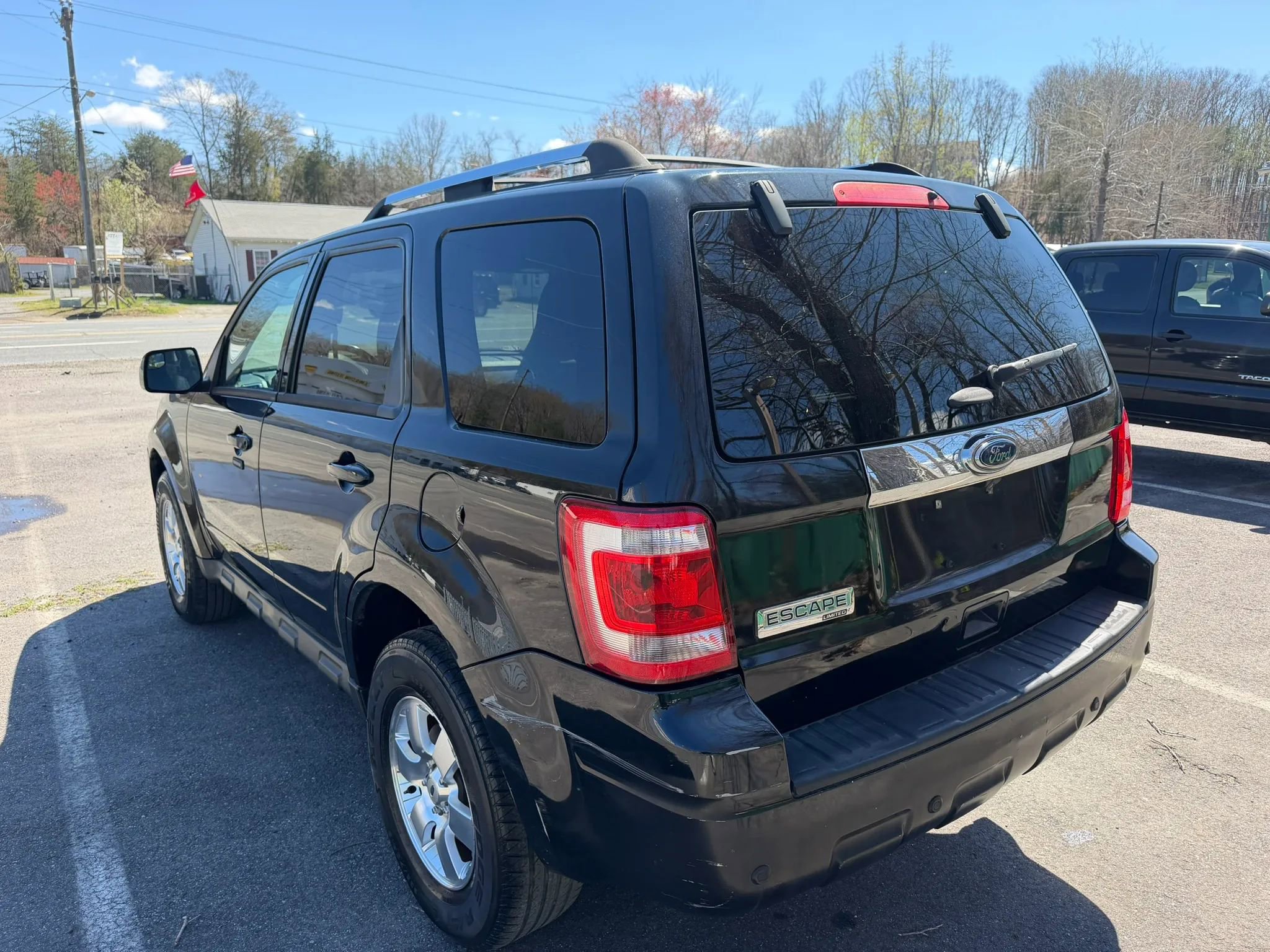 Used 2012 Ford Escape Limited image 9