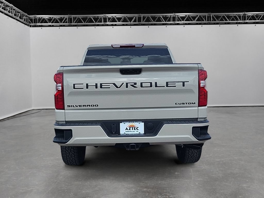 New 2026 Chevrolet Silverado 1500 Custom w/ Turbomax Blackout Package AWD/4WD image 6