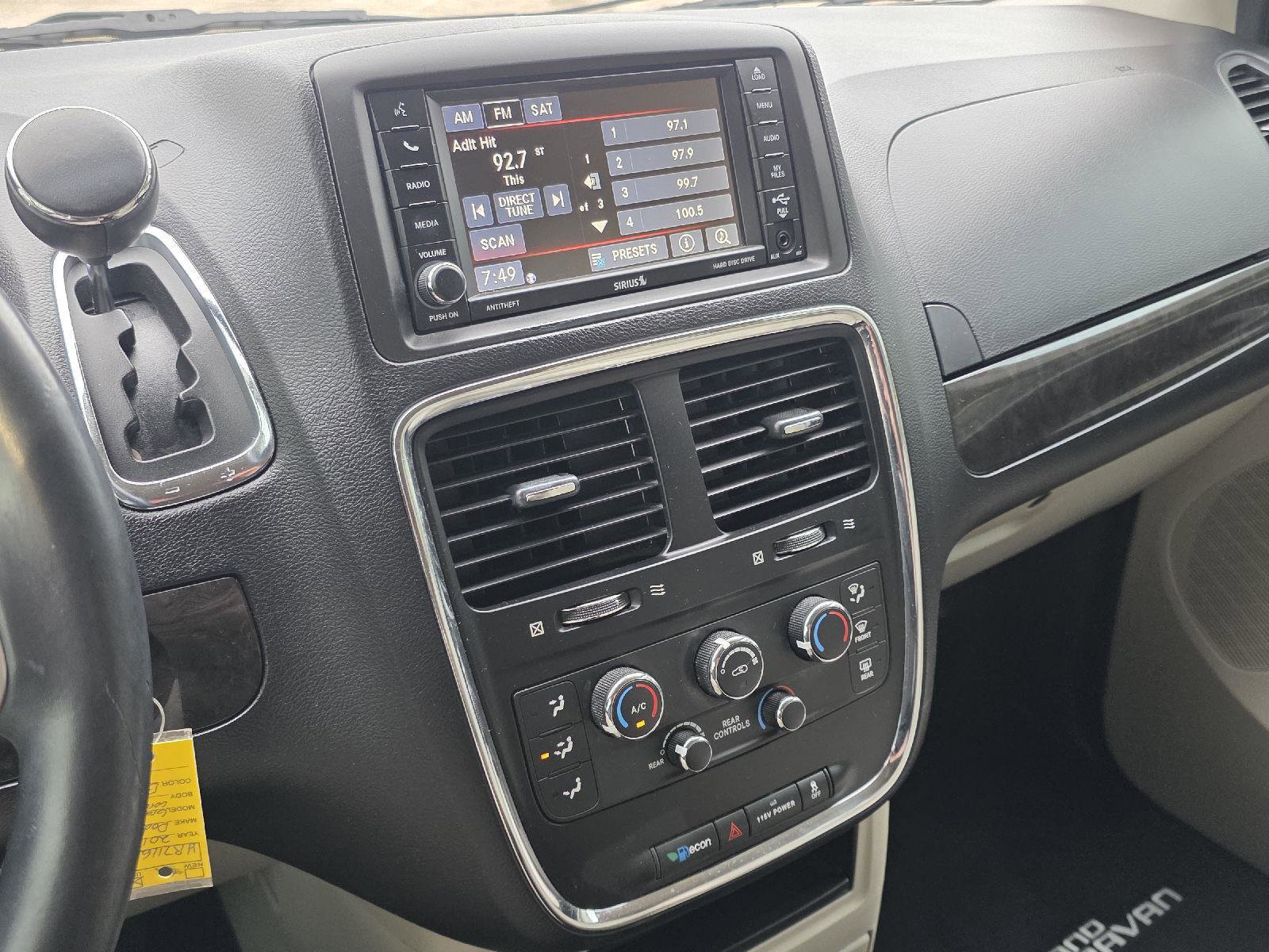 Used 2017 Dodge Grand Caravan SE w/ Power Window Group image 15