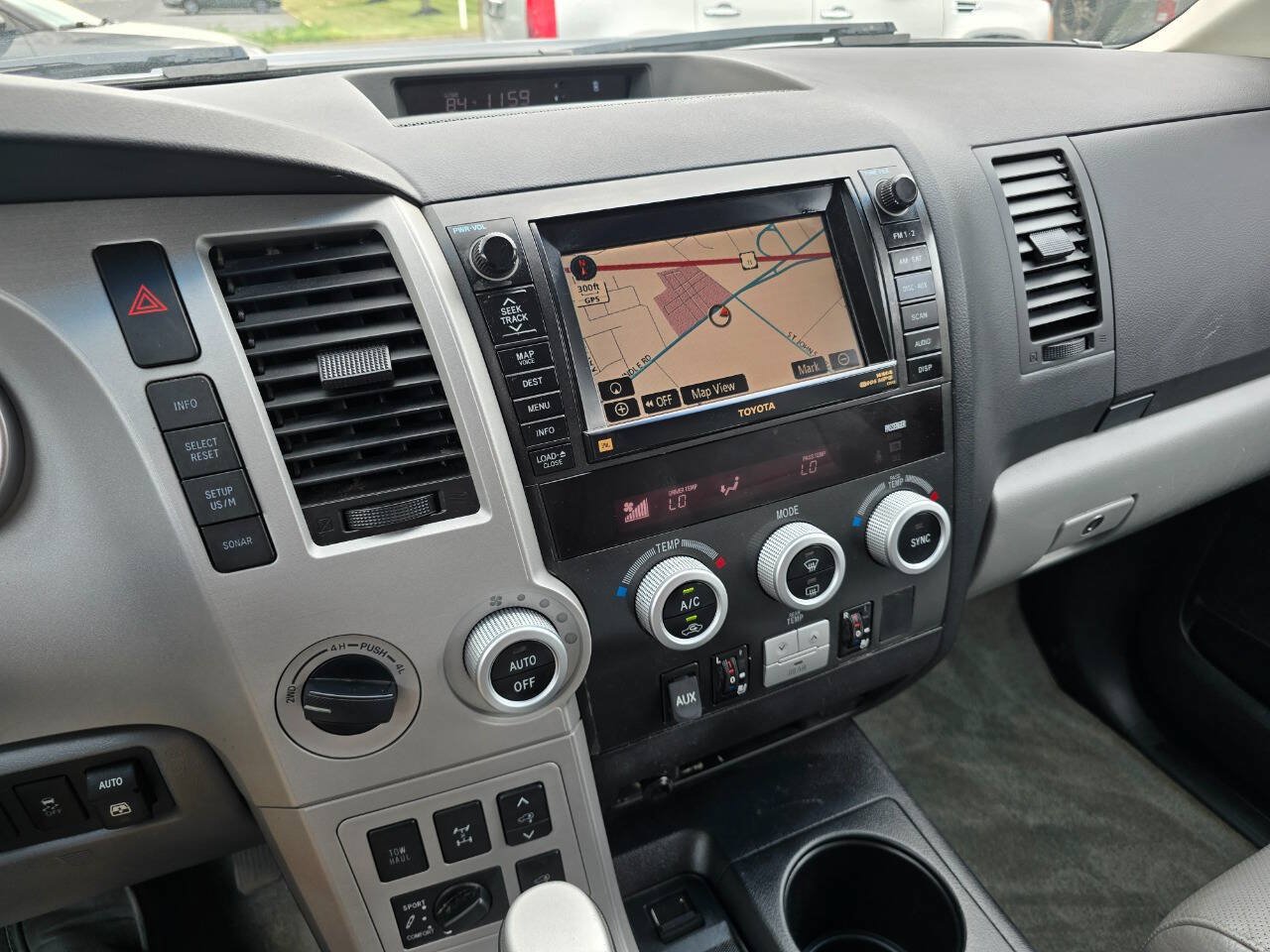 Used 2008 Toyota Sequoia Platinum w/ Cold Area Pkg AWD/4WD image 19
