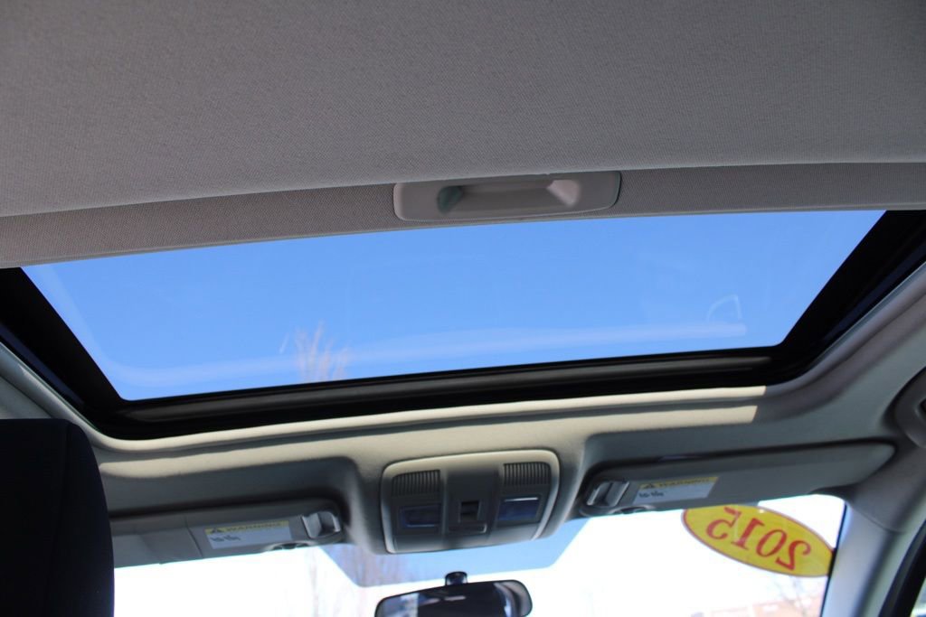 Used 2015 MAZDA MAZDA3 i Touring w/ Technology Package image 26