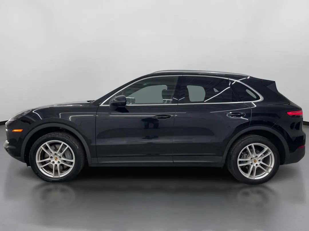 Used 2019 Porsche Cayenne S AWD/4WD image 5