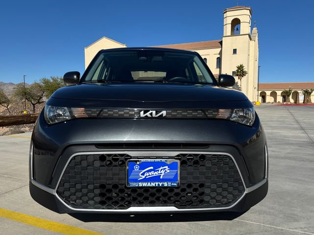 Used 2023 Kia Soul LX w/ LX Technology Package FWD image 8