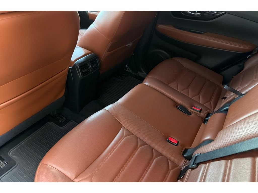 Used 2018 Nissan Rogue SL w/ Premium Package FWD image 13
