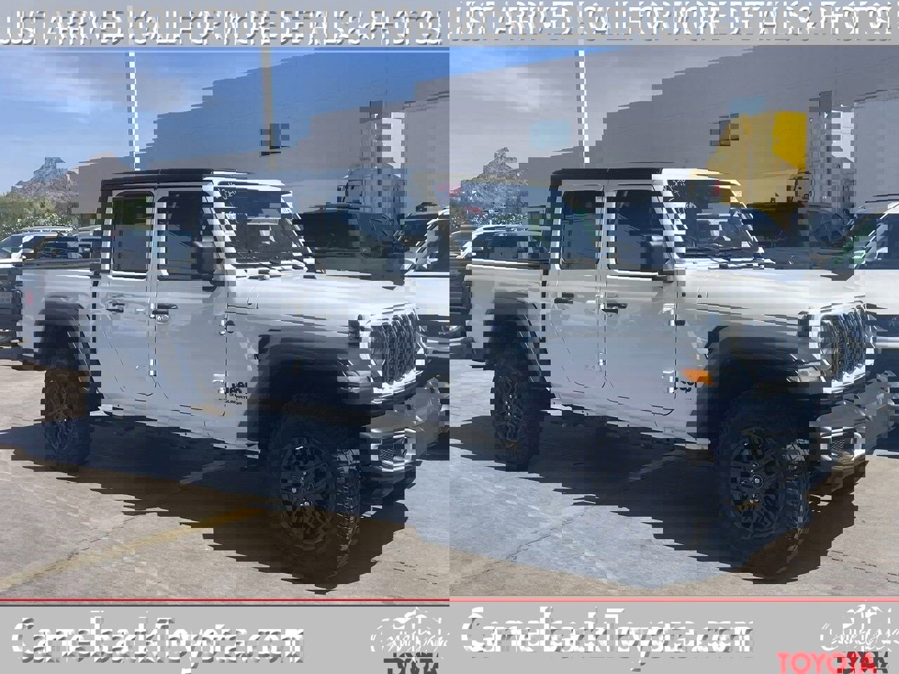 Used 2025 Jeep Gladiator Sport