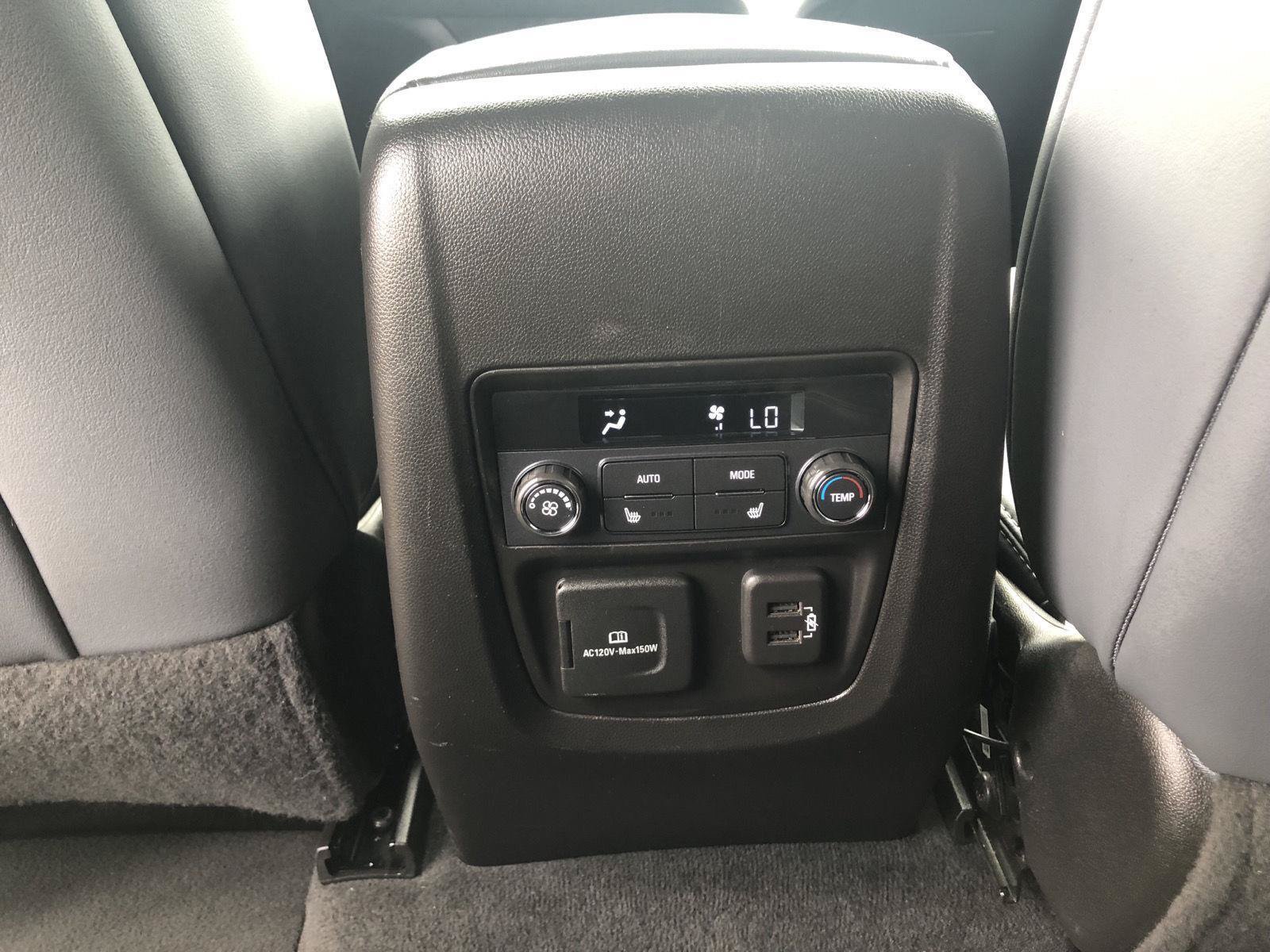 Used 2023 Buick Enclave Premium AWD/4WD image 17