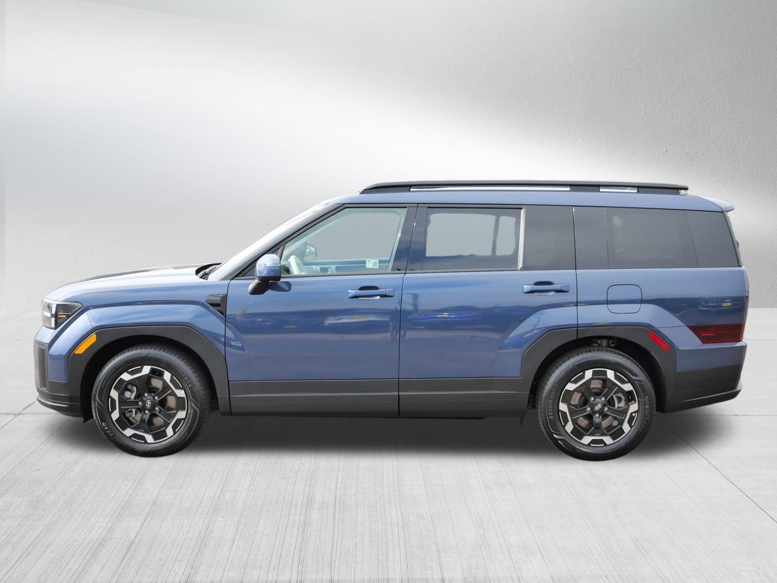 Certified 2026 Hyundai Santa Fe SEL w/ Tow & Go Package image 4