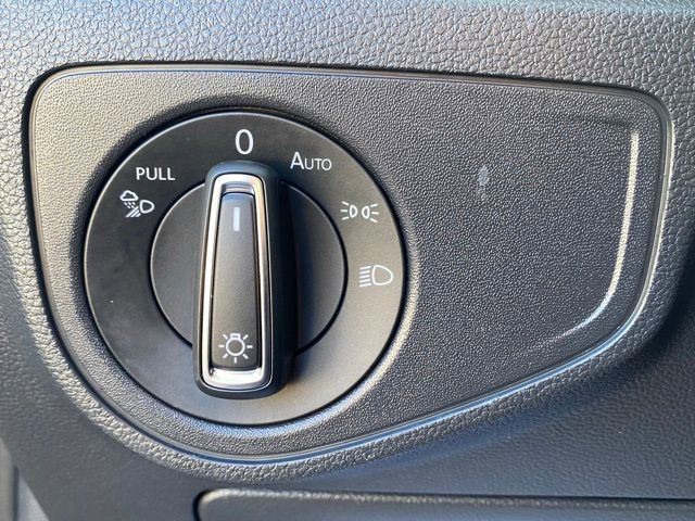 Used 2021 Volkswagen Atlas SEL R-Line image 51