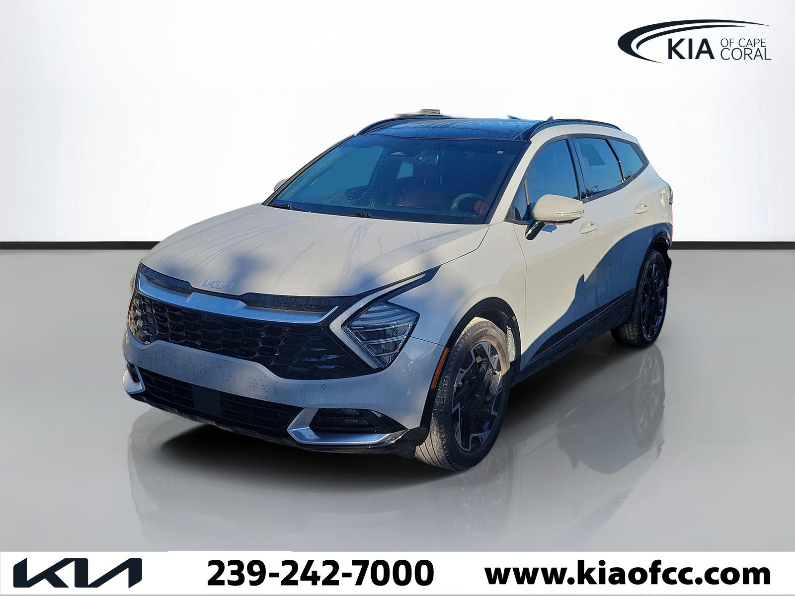 Used 2024 Kia Sportage SX FWD image 3