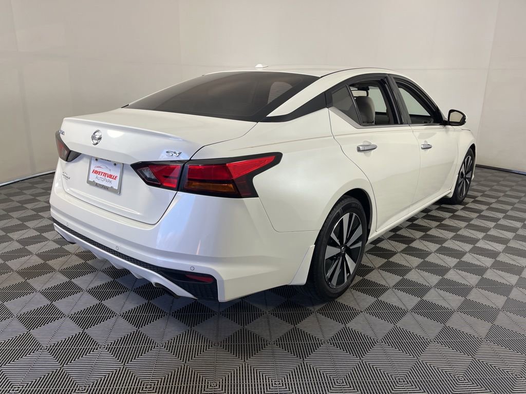 Used 2019 Nissan Altima 2.5 SV image 5