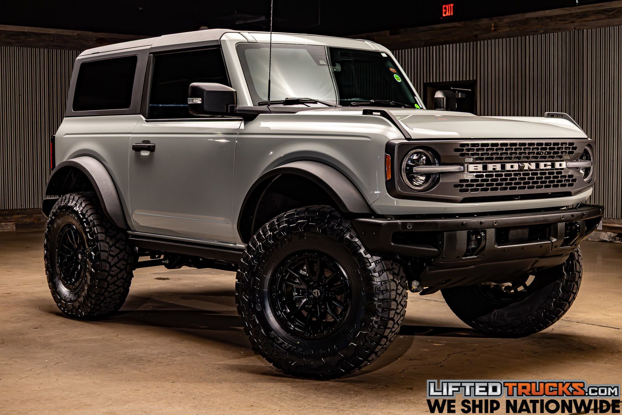 Used 2022 Ford Bronco Badlands image 1