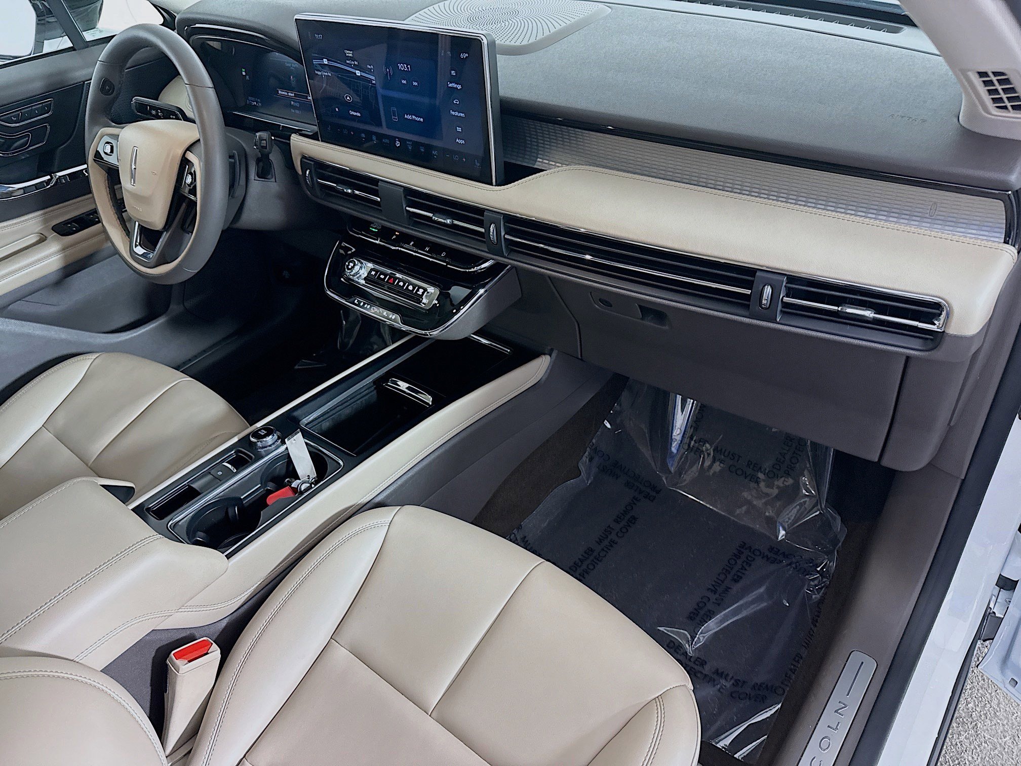 Used 2023 Lincoln Corsair FWD image 30