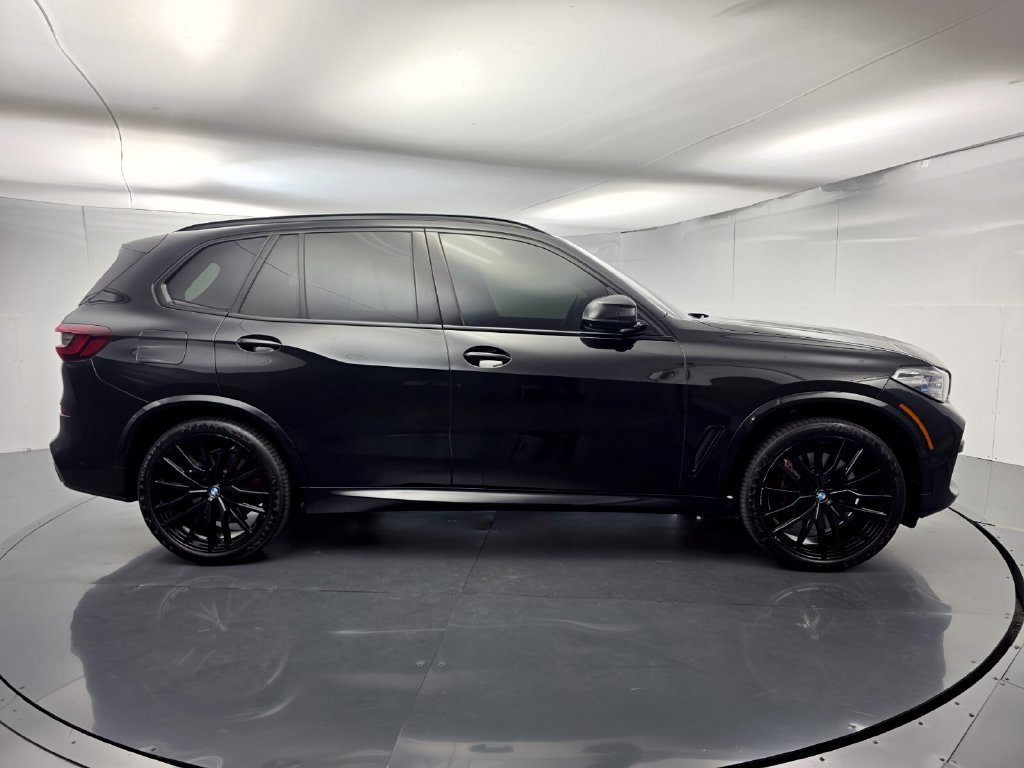 Certified 2023 BMW X5 M50i w/ Executive Package AWD/4WD image 3