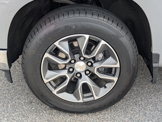 Used 2024 Chevrolet Silverado 1500 LT AWD/4WD image 13