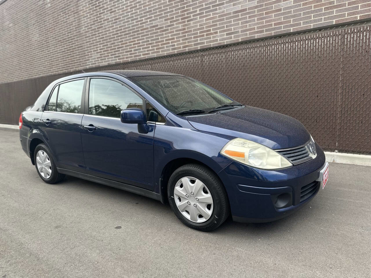 Used 2008 Nissan Versa 1.8 S w/ PWR Pkg image 2
