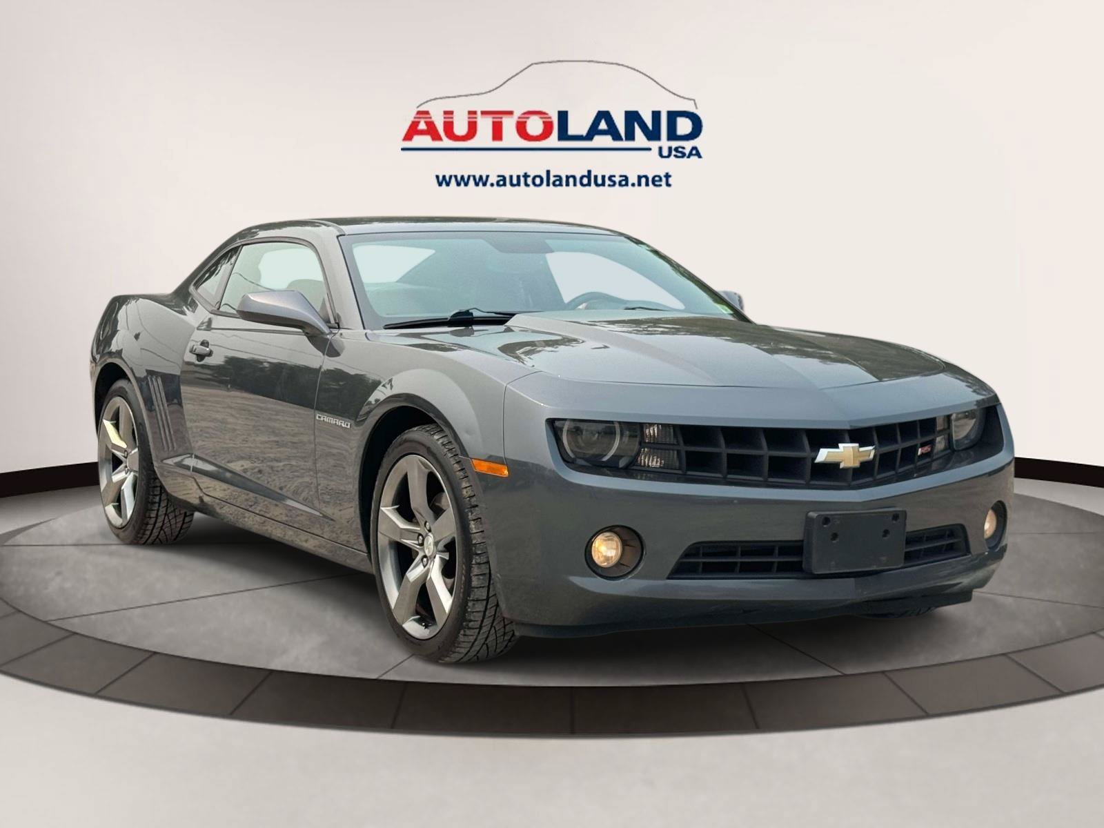 Used 2010 Chevrolet Camaro LT w/ RS Package RWD image 2