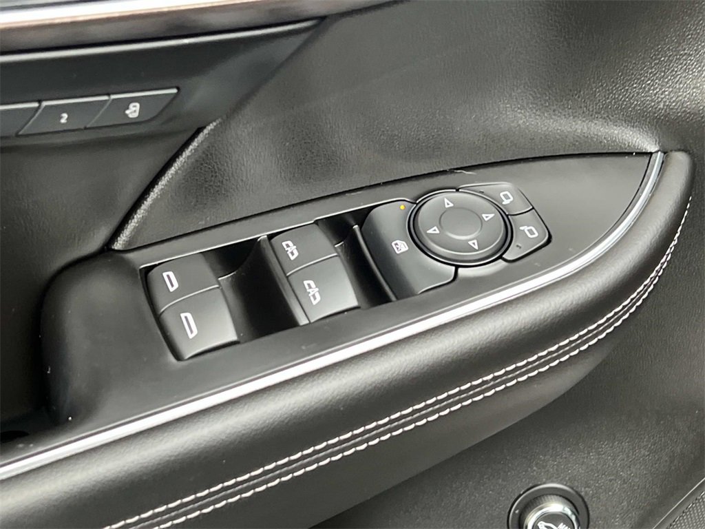 Certified 2023 Buick Envision Avenir image 16