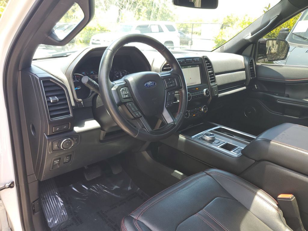 Used 2019 Ford Expedition Limited w/ Equipment Group 303A RWD image 22