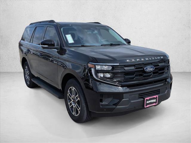 New 2026 Ford Expedition Active image 6
