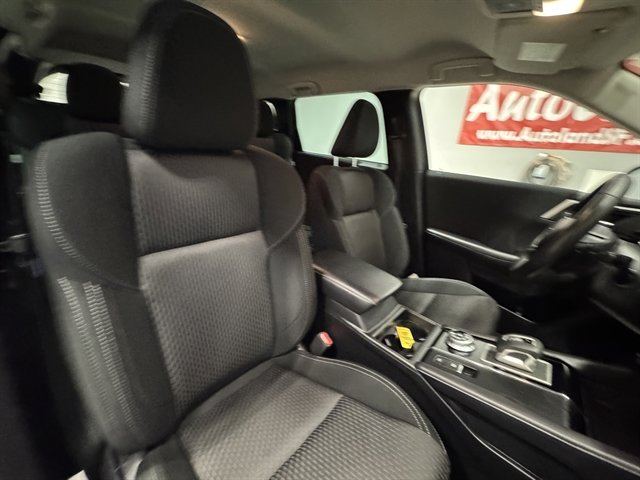 Used 2023 Mitsubishi Outlander ES AWD/4WD image 12