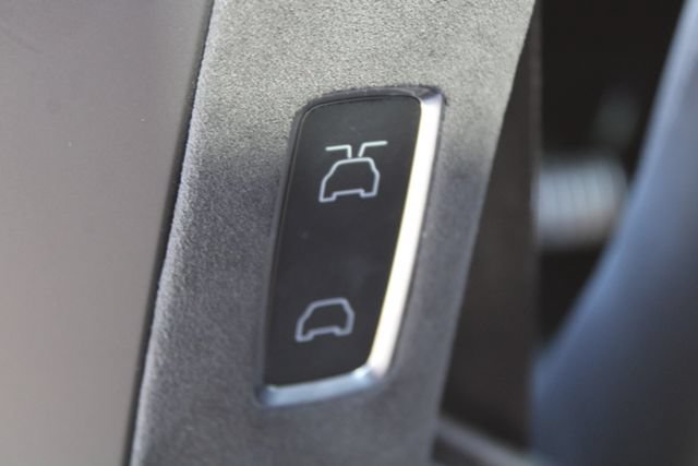 Used 2023 Tesla Model X AWD/4WD image 40