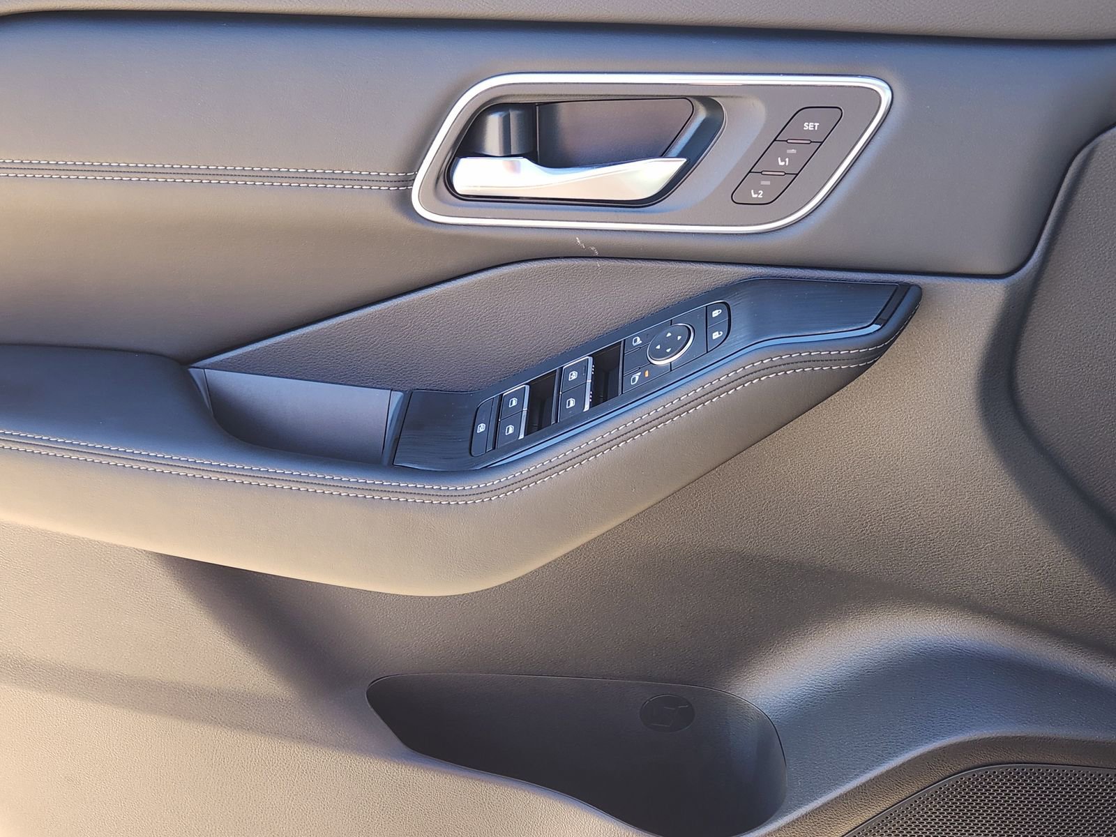 New 2026 Nissan Rogue Platinum w/ Platinum Premium Package image 20