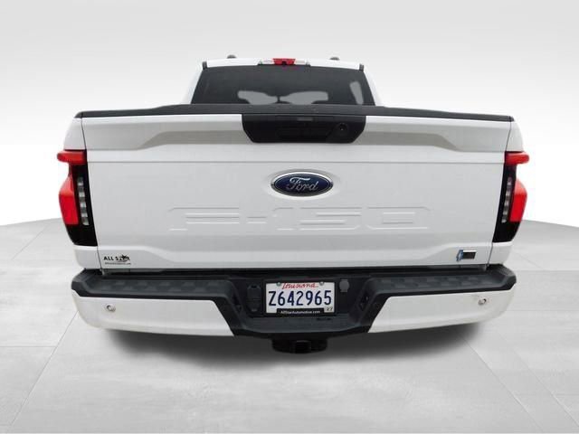 Used 2023 Ford F150 Lightning XLT image 9
