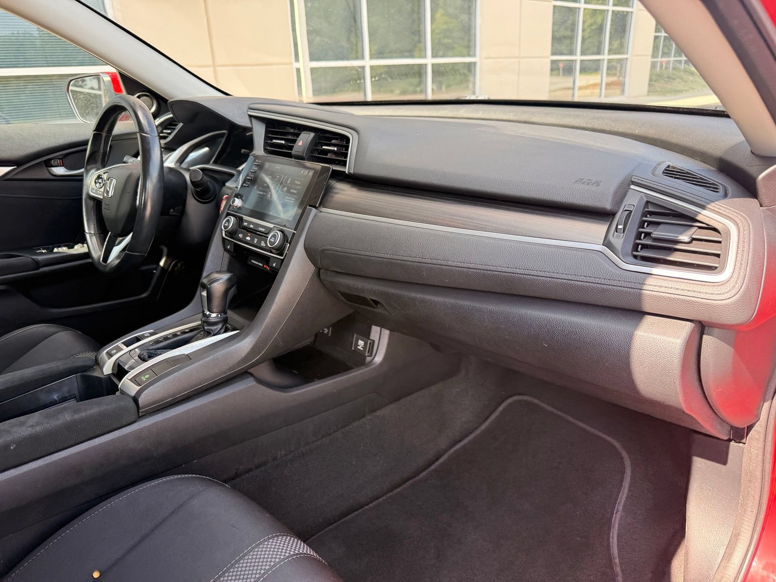Used 2020 Honda Civic EX image 24