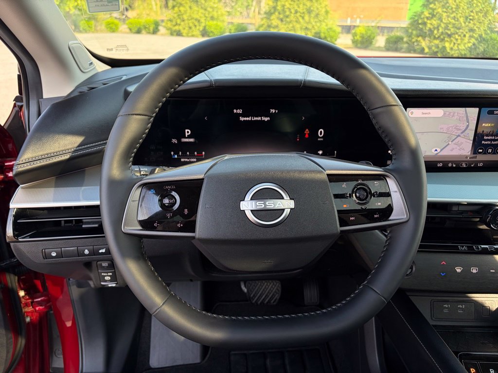 Used 2025 Nissan Murano SL AWD/4WD image 15