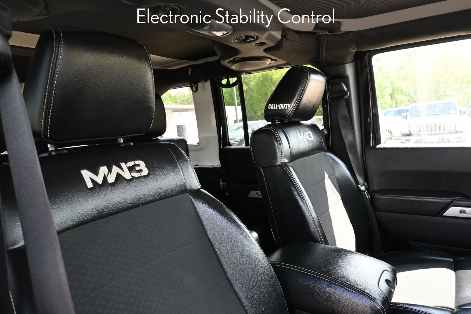 Used 2012 Jeep Wrangler Unlimited Rubicon image 29