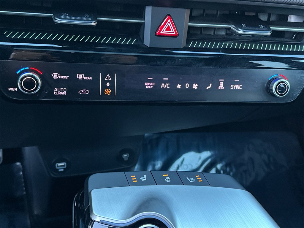 Certified 2023 Kia EV6 GT image 27