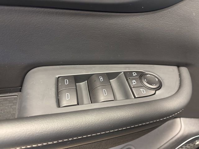 Used 2025 Buick Enclave Preferred image 32