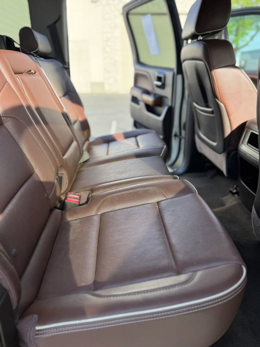 Used 2014 Chevrolet Silverado 1500 High Country image 25