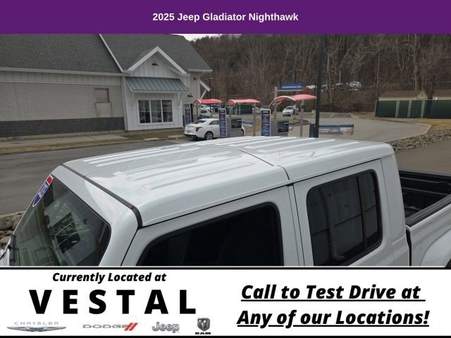 Used 2025 Jeep Gladiator Sport image 10