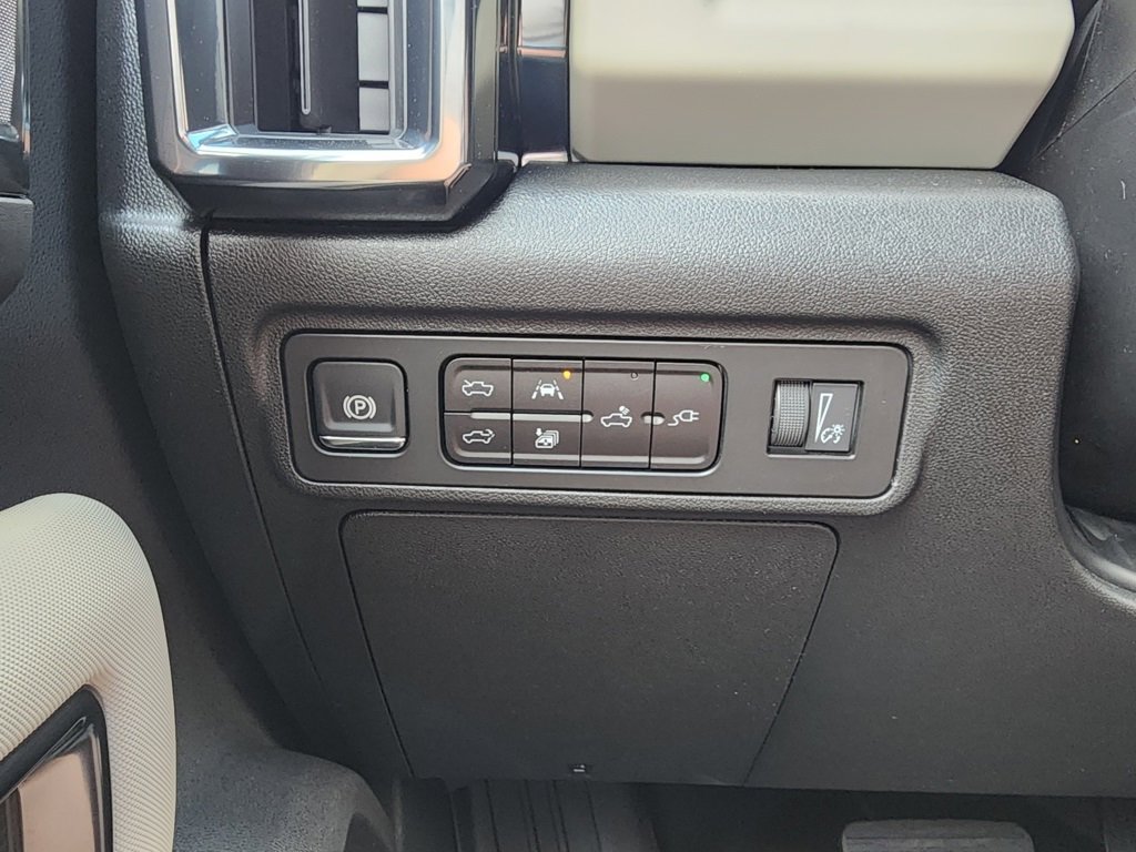 New 2026 GMC Hummer EV 4x4 Crew Cab image 23