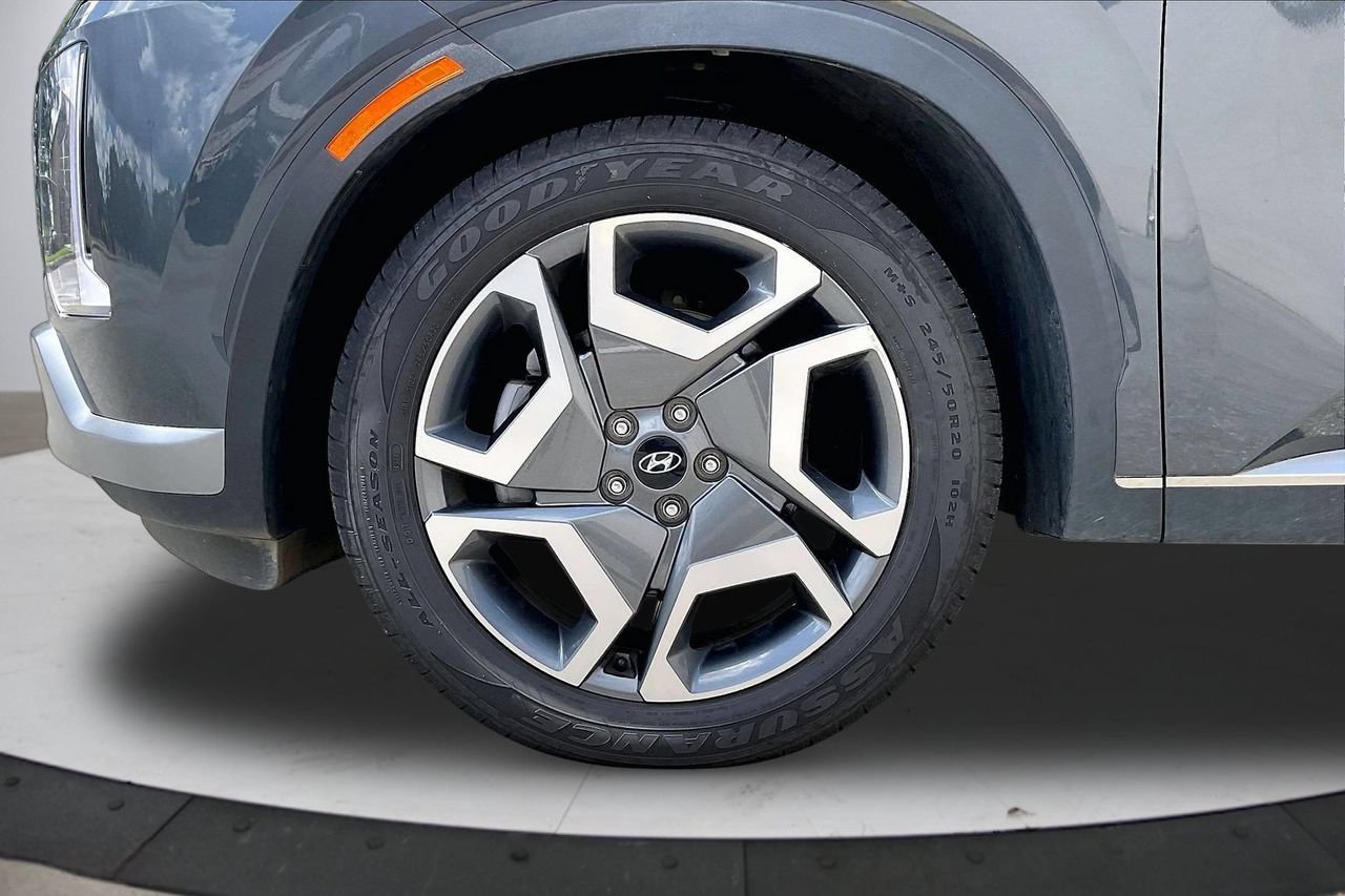 Used 2024 Hyundai Palisade Limited AWD/4WD image 35