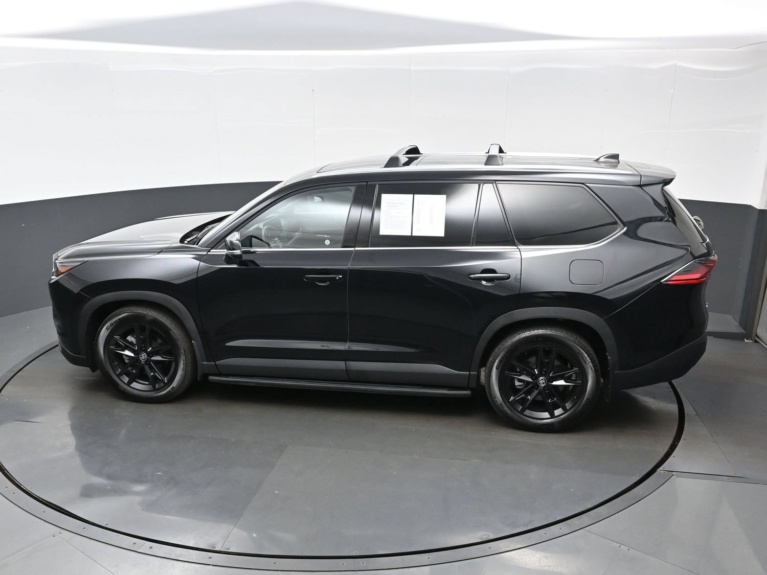 Used 2026 Toyota Grand Highlander AWD Hybrid image 40
