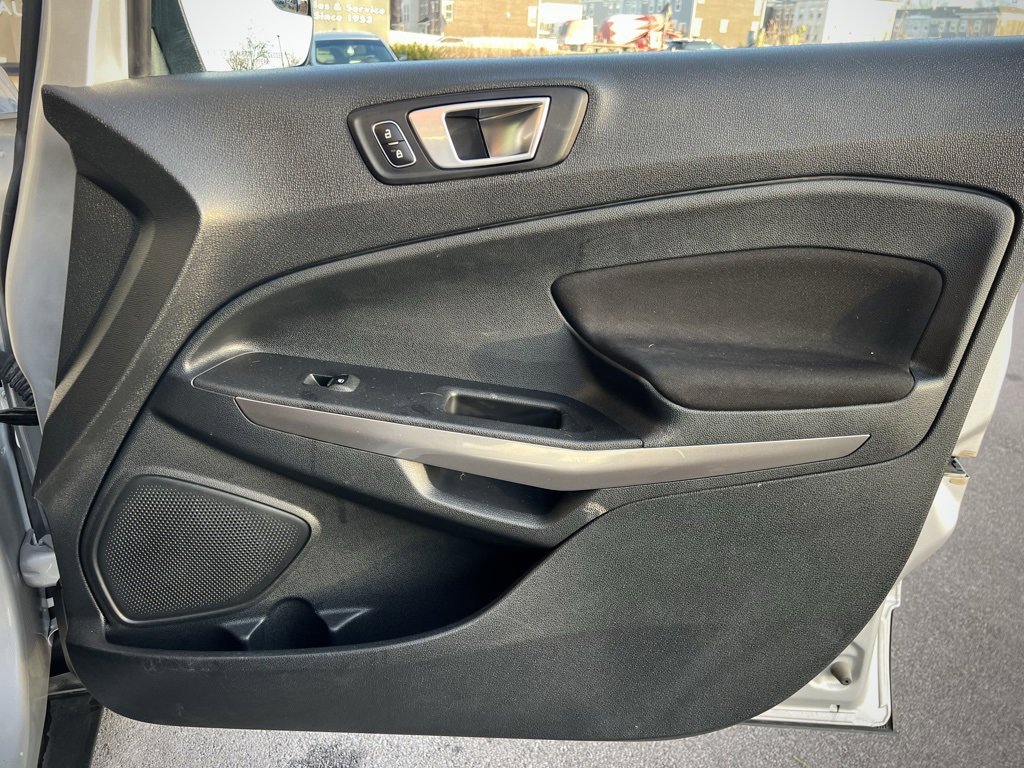 Used 2019 Ford EcoSport SE image 34