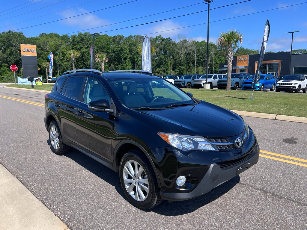 Used 2013 Toyota RAV4 Limited FWD image 1