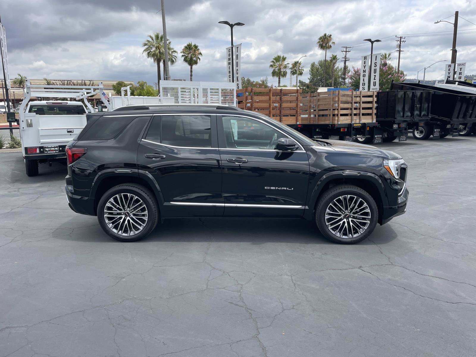 New 2026 GMC Terrain Denali AWD/4WD image 4