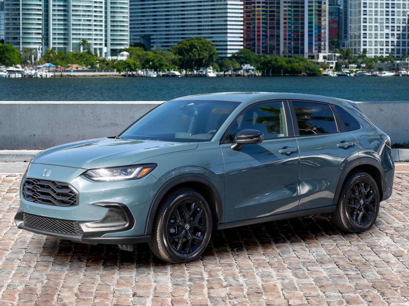 Certified 2023 Honda HR-V Sport image 1