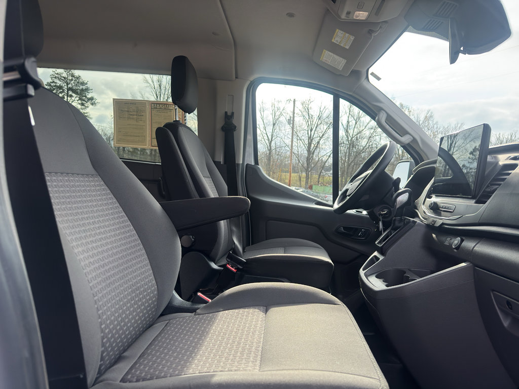 Used 2022 Ford Transit 350 XLT image 16