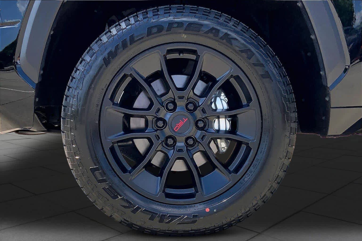 Used 2024 Toyota Tundra SR5 w/ SR5 Premium Package RWD image 11