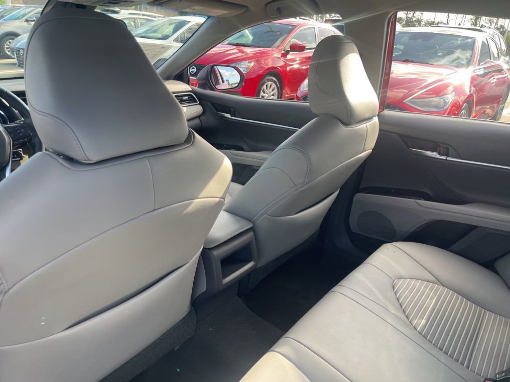 Used 2019 Toyota Camry SE image 21