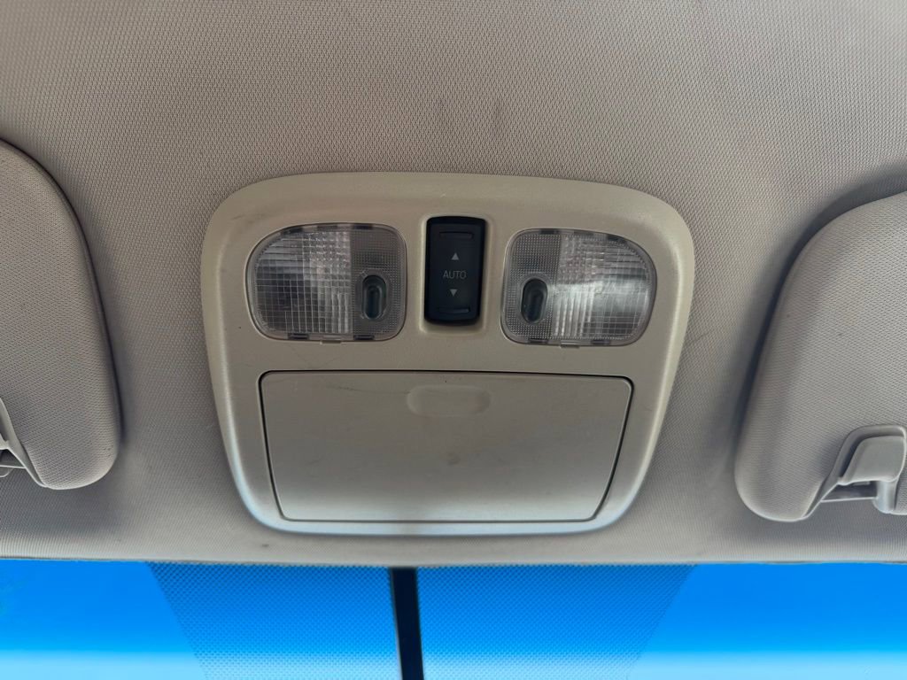 Used 2010 Ford Fusion Sport image 22