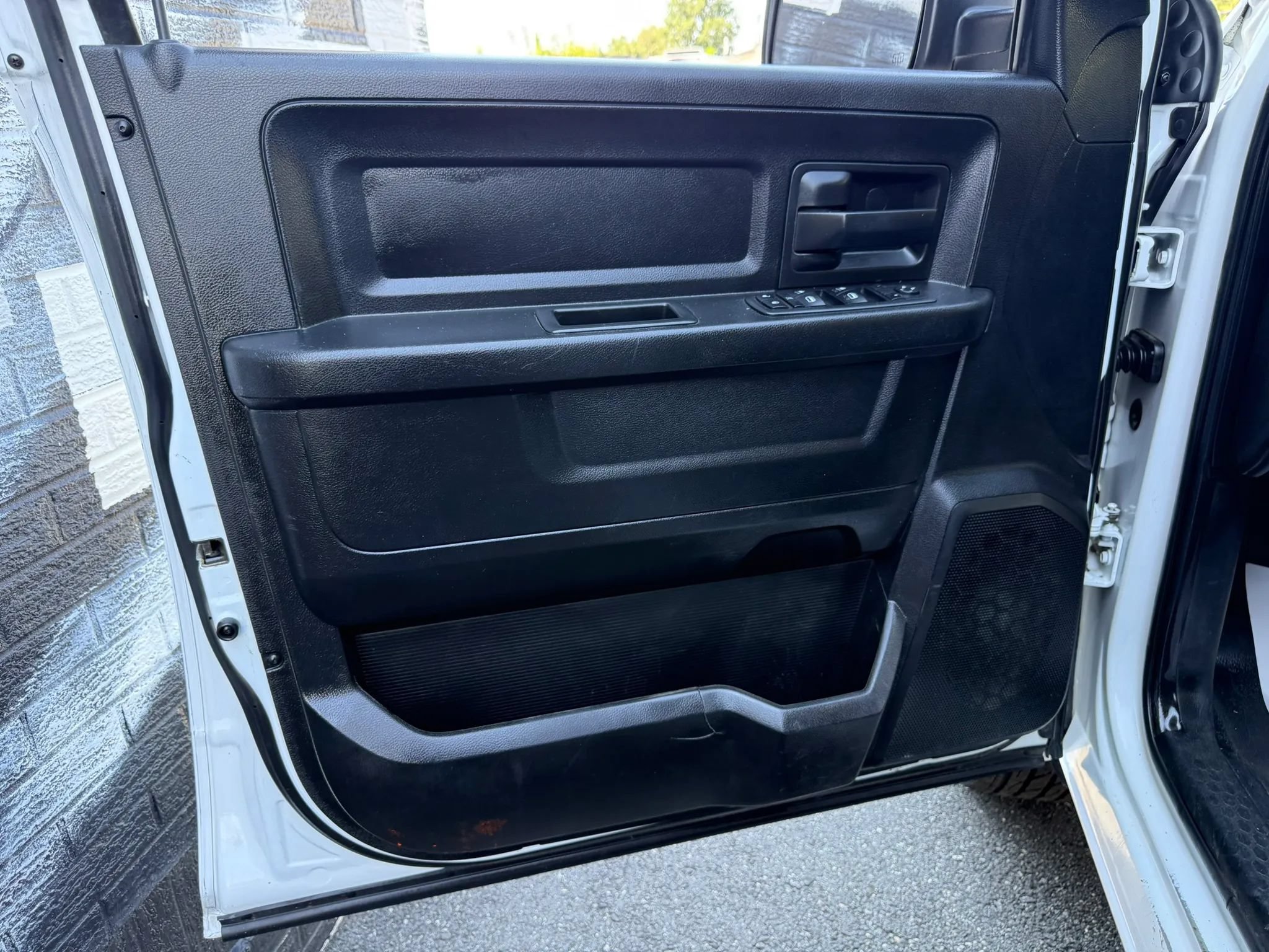 Used 2019 RAM 1500 Tradesman AWD/4WD image 26