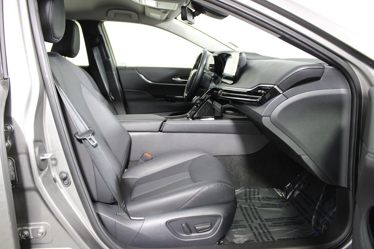 Used 2021 Toyota Mirai w/ Advanced Technology Package RWD image 35