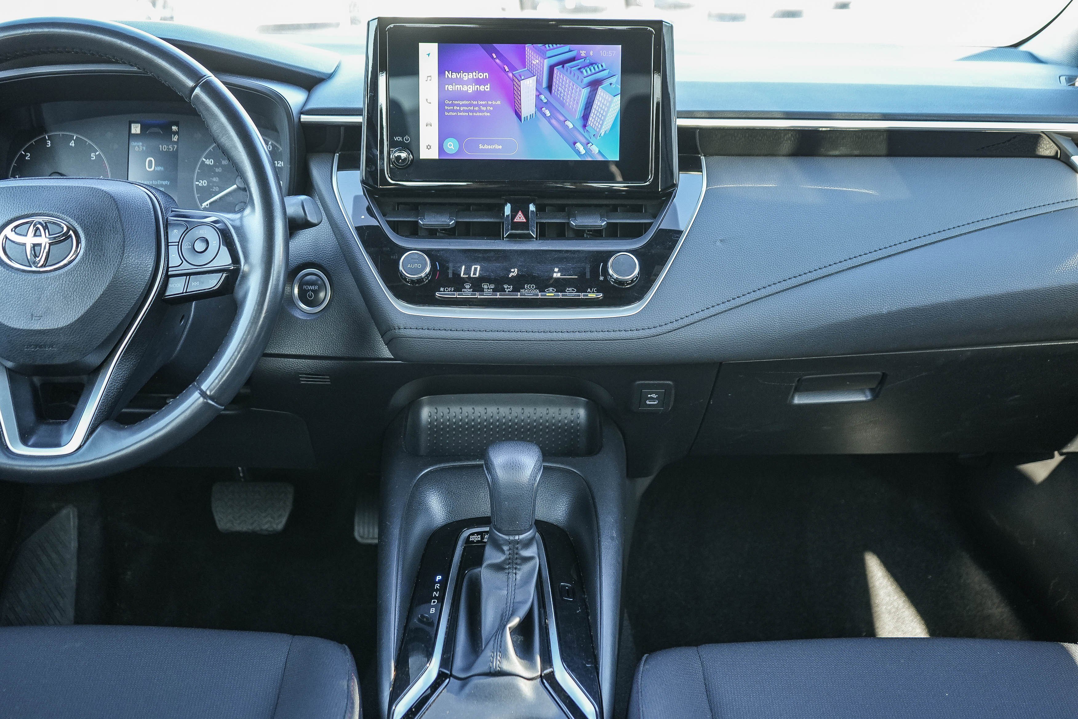 Used 2023 Toyota Corolla SE image 14